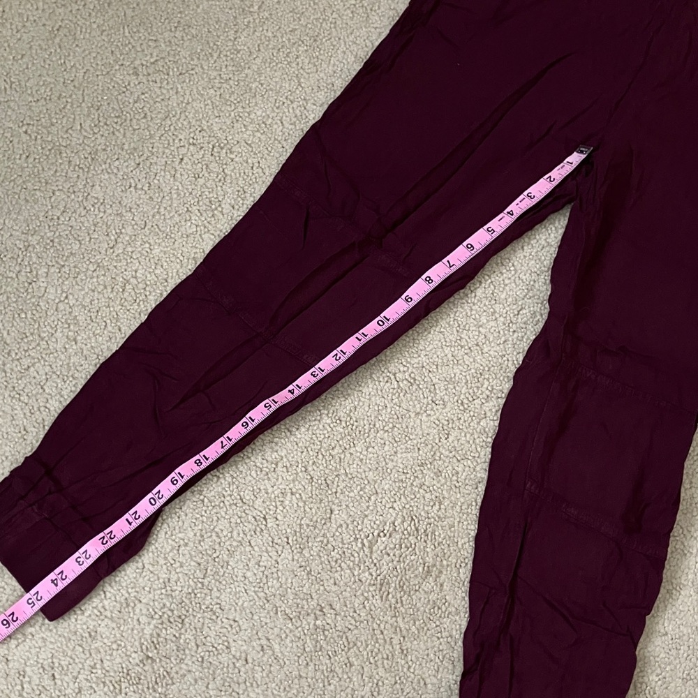 Lightweight Burgundy Jogger Pants, Small, Adjustable, with pockets - Picture 4 of 9